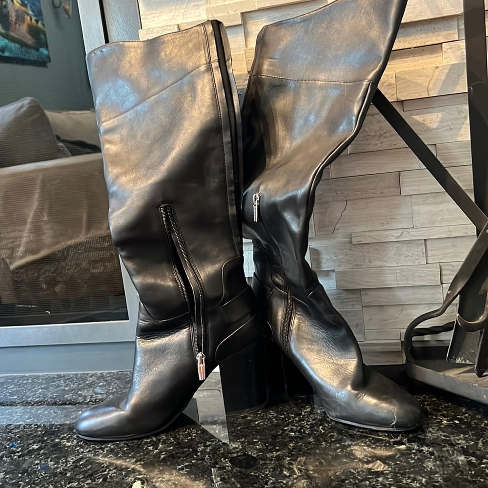 Vince Camuto Black Heeled Boots